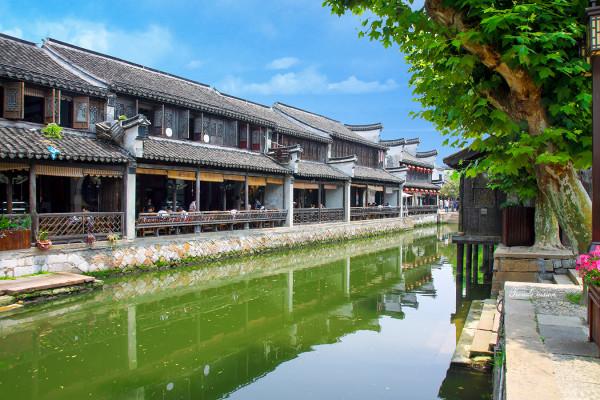 内蒙深山饿死驴的三满满,懒汉娶妻众人帮,现实版的烂泥扶上墙